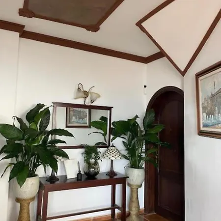 Villa Maravilla With Sea Views