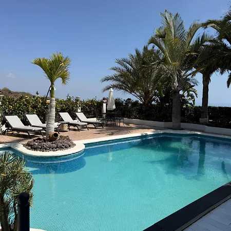 Maravilla With Sea Views